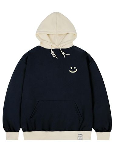 UNISEX] Small Drawing Color Hoodie_Navy - GRAVER - Modalova