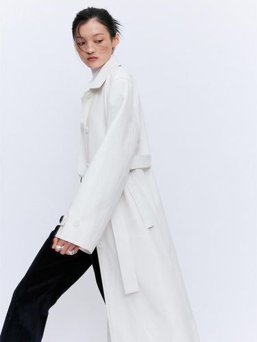 RAMSKIN LONG COAT OFF WHITE - YUJI - Modalova