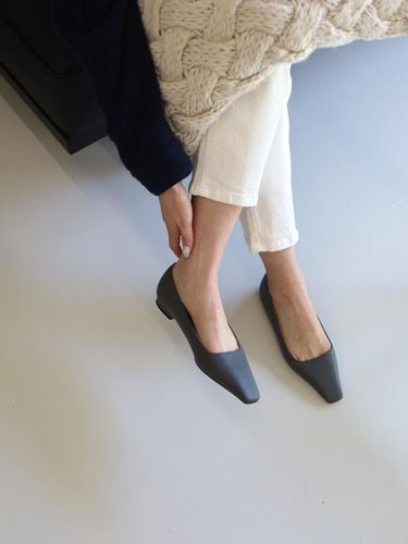 Mano Square Toe Flat _ (5 colors) - SUMMER SEOUL - Modalova