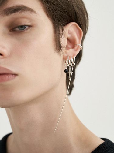 LINK CROSS EARRING_03M - MOI studio - Modalova