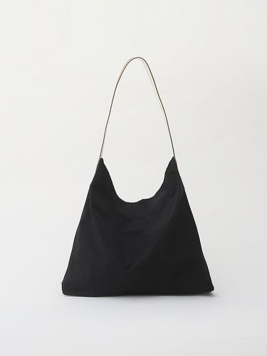 Cloud Bag (Black) - Gumi - Modalova