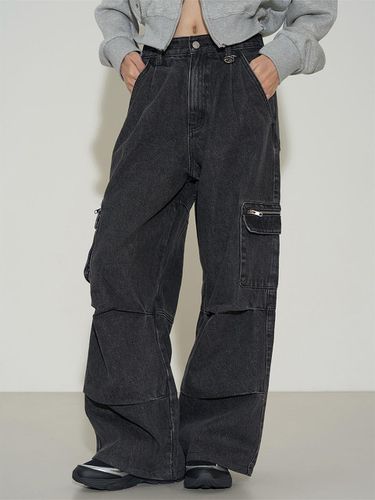 Wide Pocket Cargo Pants Black - ILLIGO - Modalova