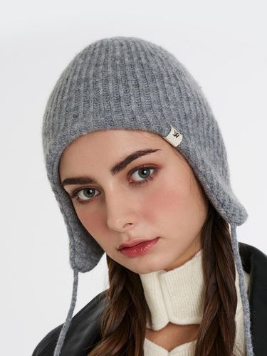 Knit String Bonnet Hat (3 colors) - WHITE SANDS - Modalova