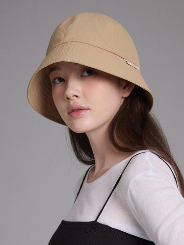 Basic Nylon Bucket Hat Samoa (4 colors) - WHITE SANDS - Modalova