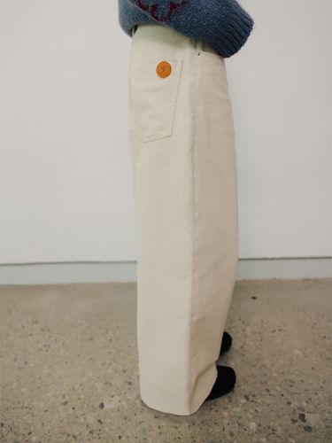 Corduroy Wide Pants (WE4X21C930) - kotelo - Modalova