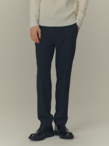 Warm] Tapered tissue deformation banding slacks - MIND BRIDGE MEN - Modalova