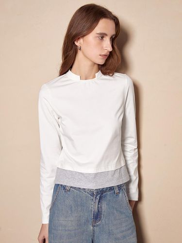 BA_Standing collar cropped top_2color - PIA STUDIO - Modalova