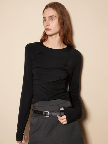 BA_Layered shirring slim top_2color - PIA STUDIO - Modalova