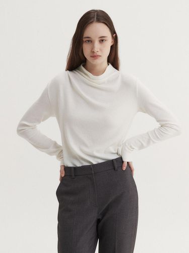 WOOL SHIRRING TOP (5 COLORS) - EAAH - Modalova