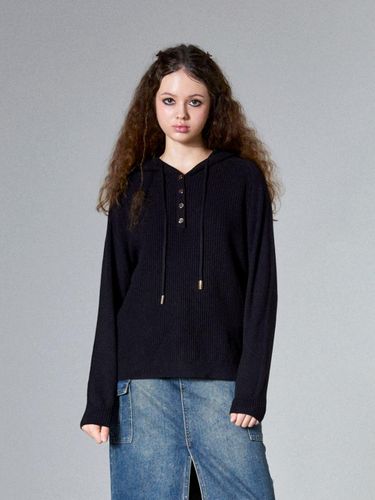 Button Up Knitted Hoodie (BLACK) - koolkitten - Modalova