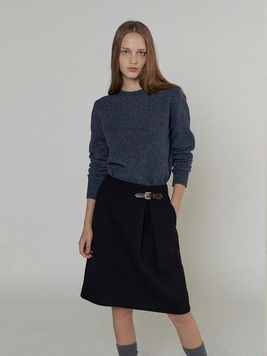 Llama Wool Sweater in Midnight Blue - LO61 - Modalova