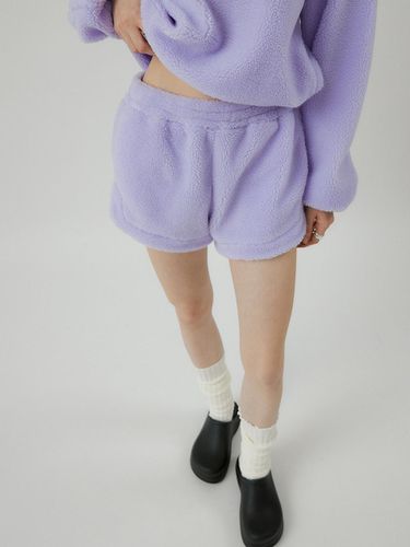 Boucle SH fur shorts [light purle] - molliolli - Modalova