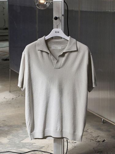 Simple Collar Premium Half Knit Sweater [Grey] - EZIO - Modalova