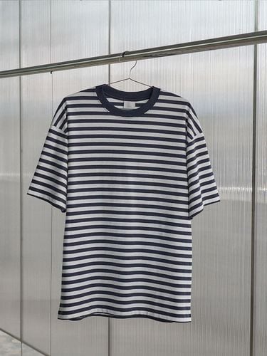 Basic Cotton Loose Fit Striped T-Shirt [Navy] - EZIO - Modalova