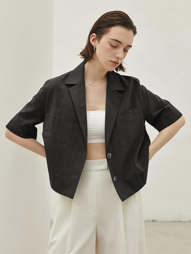 Linen pintuck two button jacket (2color) - a.riff - Modalova