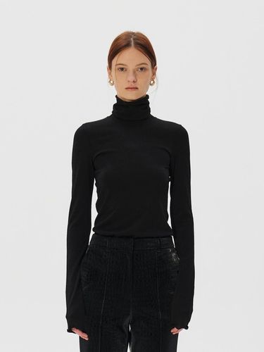 Metalic Sheer Long Sleeves T - shirt, Black - KUME - Modalova