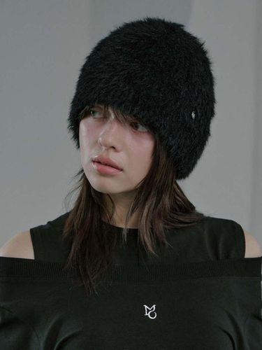 Soft Beanie (Medal) - Black - moire moa - Modalova