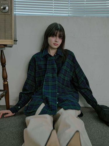 Round Sleeve Tie Check Shirt - Green - moire moa - Modalova