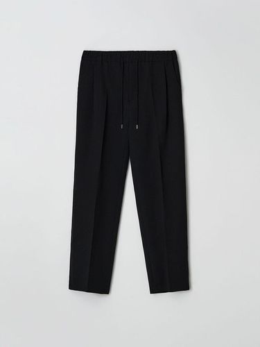 Semi wide One tuck Banding Pants_Black - EZIO - Modalova