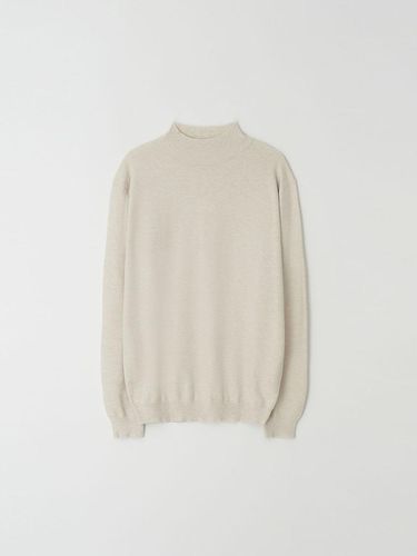 Standard Fit Basic Half Turtleneck_Beige - EZIO - Modalova