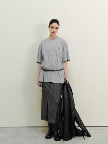 Stripe slit long skirt - Gray - dankedir - Modalova