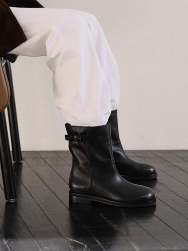 Buckled ankle boots Black - ROH SEOUL - Modalova