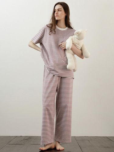 Amber Stripe Pajamas Set - KOZNOK - Modalova