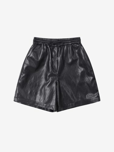 ECO LEATHER SHORTS_BLACK - LUV.M - Modalova