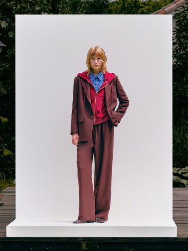 BOXY TAILORED JACKET_BURGUNDY - LUV.M - Modalova