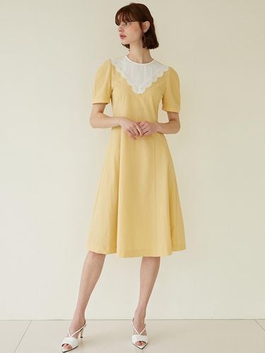 Color P princess line dress Yellow - F.cocoromiz - Modalova