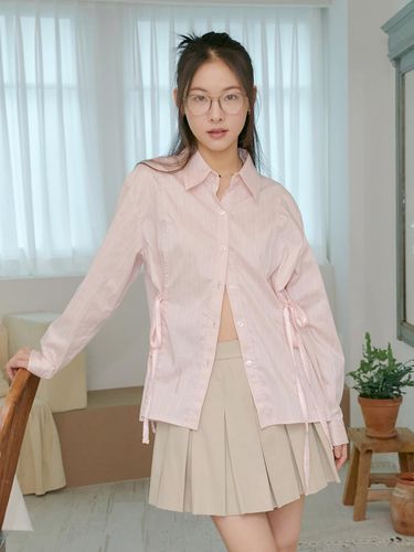 RINA RIBBON SHIRT (LIGHT PINK) - margarin fingers - Modalova