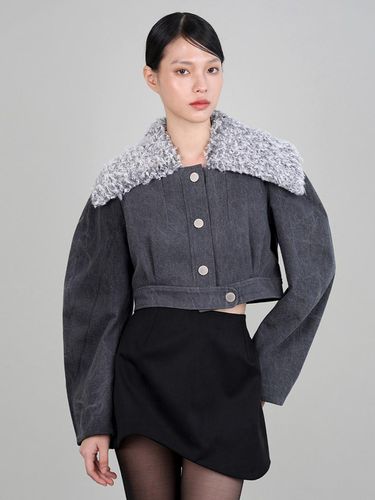 LEVI Denim Jacket - Washed Grey - GAYEON LEE - Modalova