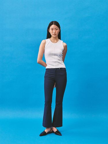 HIGH WAISTED BOOTCUT JEANS () - RONEW - Modalova