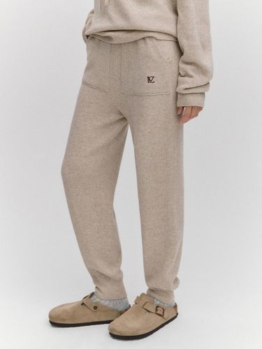 Cashmere Out Pocket Embroidered Knit Pants (MAEDKP - marieclaire - Modalova