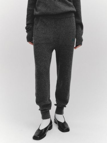 Cashmere Out Pocket Embroidered Knit Pants (MAEDKP - marieclaire - Modalova