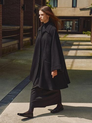 Draped Flare Wool A-line Coat [Black] - RIDIFI - Modalova