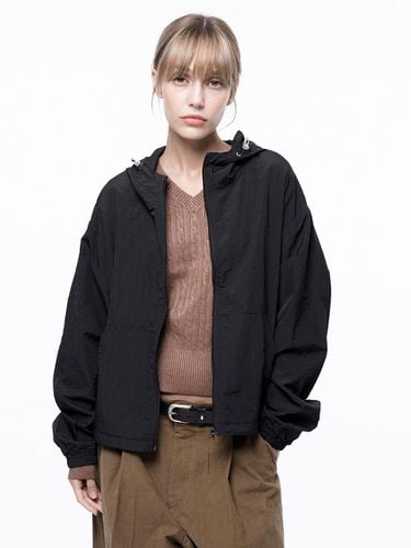 Crop Hooded Windbreaker Jacket - Chance’s noi for Women - Modalova