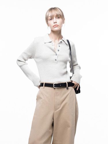 Soft Slim Button Collar Knit - Beige / W243TP08BE - Chance’s noi for Women - Modalova