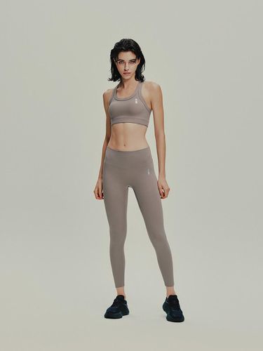 I Logo Racerback Sport Bra & 9 Leggings Set - iba nenets - Modalova