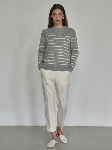 Tapered Fit Wool Pants - Lamerei - Modalova