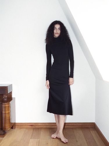 Turtle Neck Long Dress - Black - Tocoll - Modalova