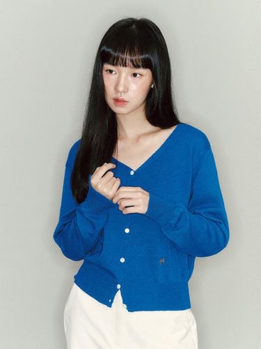 Everyday V neck Knit Cardigan_cobalt blue - GANISONG - Modalova