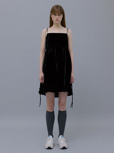 Velvet Shrring Mini Dress (Black) - OEF - Modalova