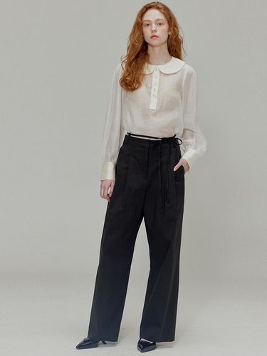 Ribbon cotton two tuck wide pants_Black - OPENING SUNSHINE - Modalova