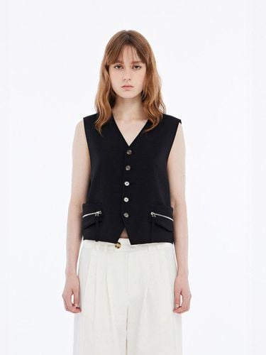 Pocket Detail Vest_Black - J KOO - Modalova