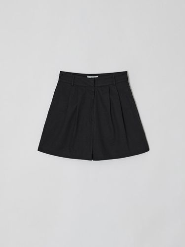 TWO TUCK COTTON SHORTS (3COLOR) - Lemme - Modalova