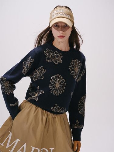 KNIT PULLOVER ALL OVER FLOWERS_NAVY BEIGE - Mardi Mercredi Actif - Modalova