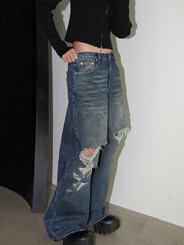 Destroyed dirty denim jeans - LANGER - Modalova