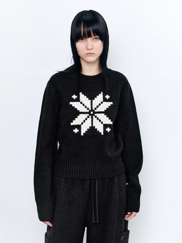 Nordic Graphic Standard Fit Knit [BLACK] - INSILENCE WOMEN - Modalova