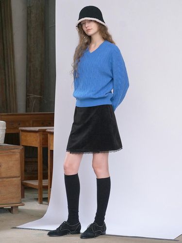 Lace Point Velvet Mini Skirt VC2499SK907M - VOCAVACA - Modalova